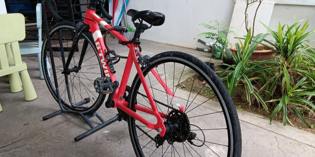 B twin sales rouge