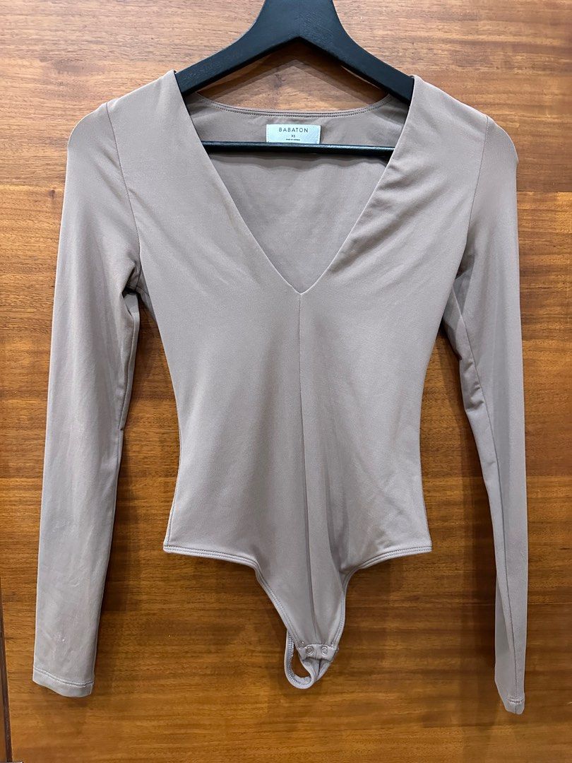 CONTOUR V-NECK LONGSLEEVE BODYSUIT