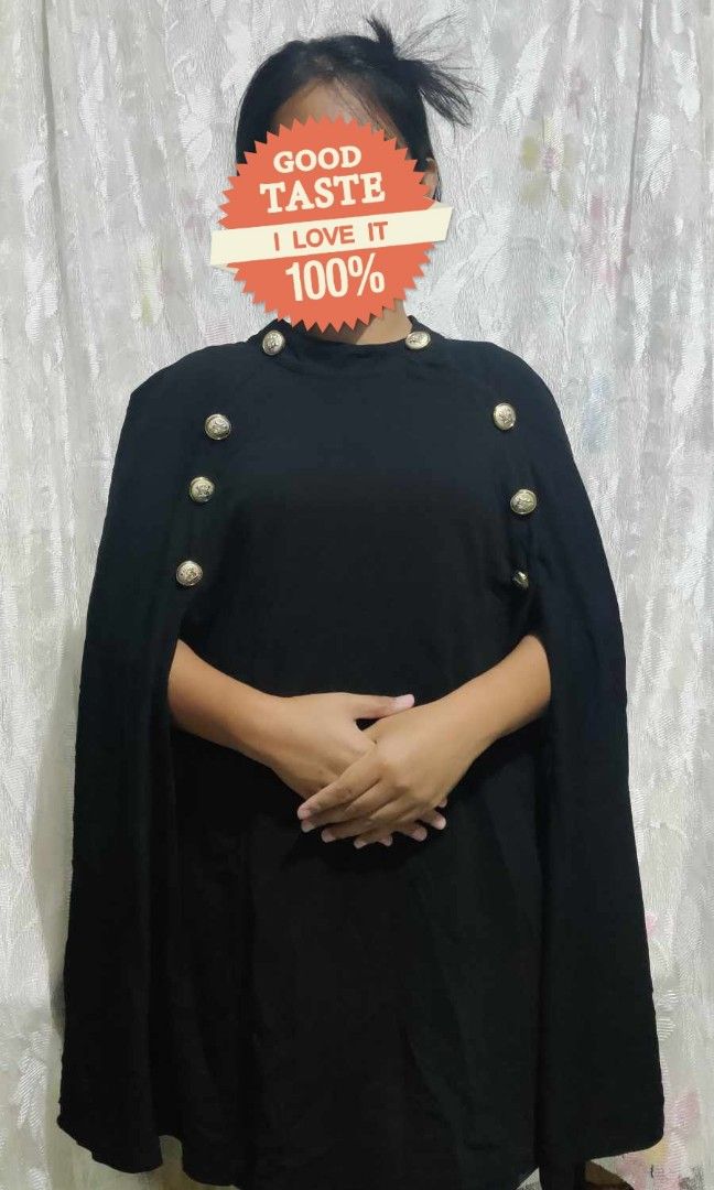Black Fashion Cape Blazer (Category: Coats, Jackets and Outerwear) located in Tabuk. Submitted by vindemiavenditor (Listing ID 1281150169, Image 1). Description: Black Fashion Cape Coat Length: Shoulders: Very Regal Look 👌 Great Condition 9/10 Npaka elegante tignan 💯 Pwede dn pang cosplay 😍 Size Medium to Extra Large Frames.