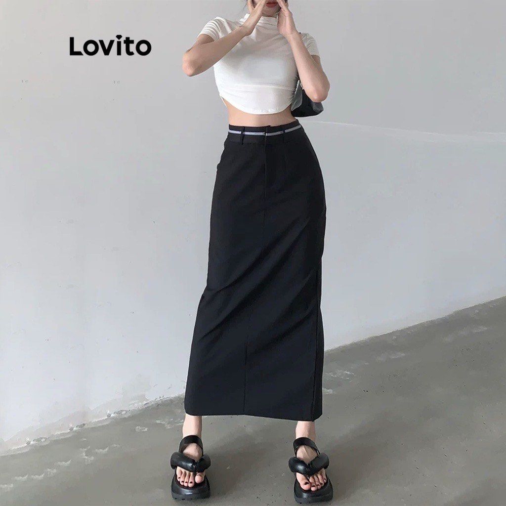 Black Long Skirt with slit (Category: Skirts) located in Manila. Submitted by bitofthings (Listing ID 1281206203, Image 1). Description: Brand New Not used; washed only Can fit size S-M; stretchable waist // black slit skirt midi skirt long skirt casual skirt.