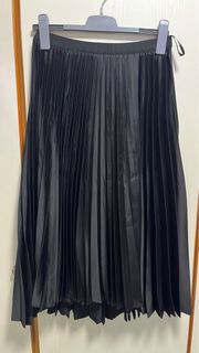 (Category: ) located in . Submitted by chicandgoods (Listing ID 1281133640, Image 1). Description: .