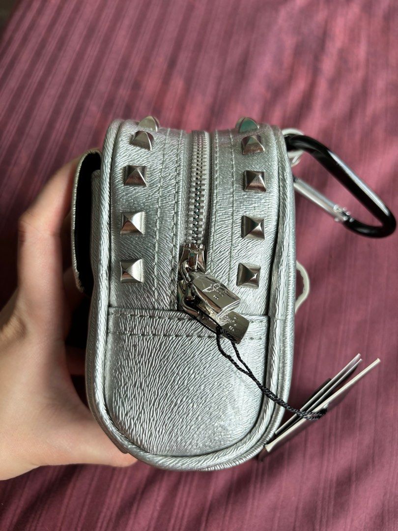 Boy london bag shop