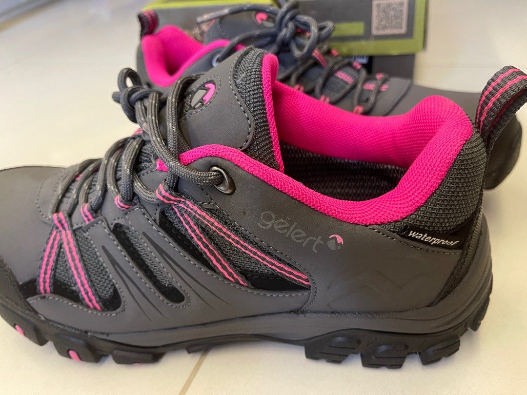 Brand new Junior Gelert waterproof outdoor shoe in box Babies