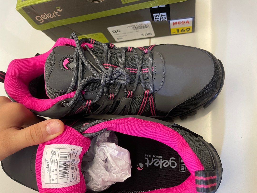Gelert best sale waterproof shoes