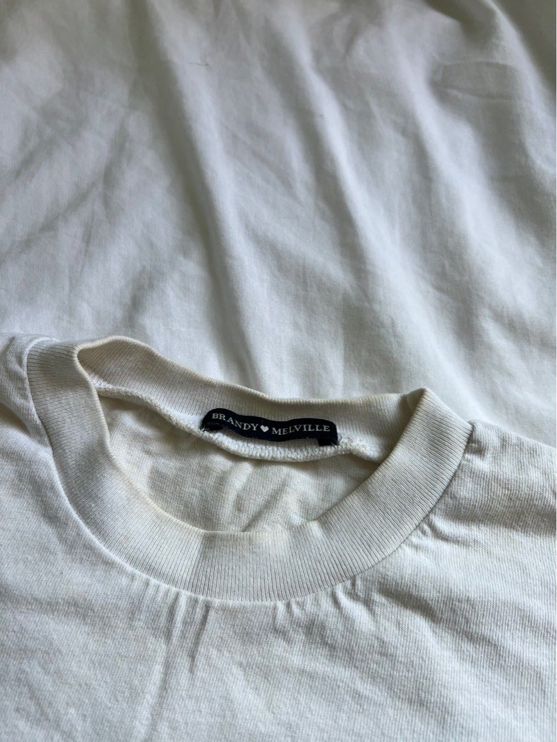 brandy melville helen honey ribbed top, Women's Fashion, Tops, Other Tops  on Carousell