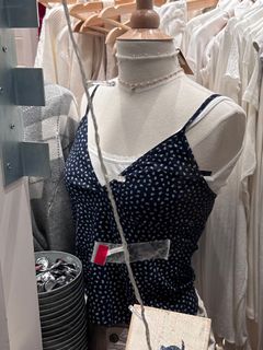 （分類：）位於 。 由 jemima_02 提交（商品編號 1281024779，圖片 1）。簡介： 。