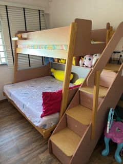 (Category: ) located in . Submitted by sunnyrain_67 (Listing ID 1281002711, Image 1). Description: .