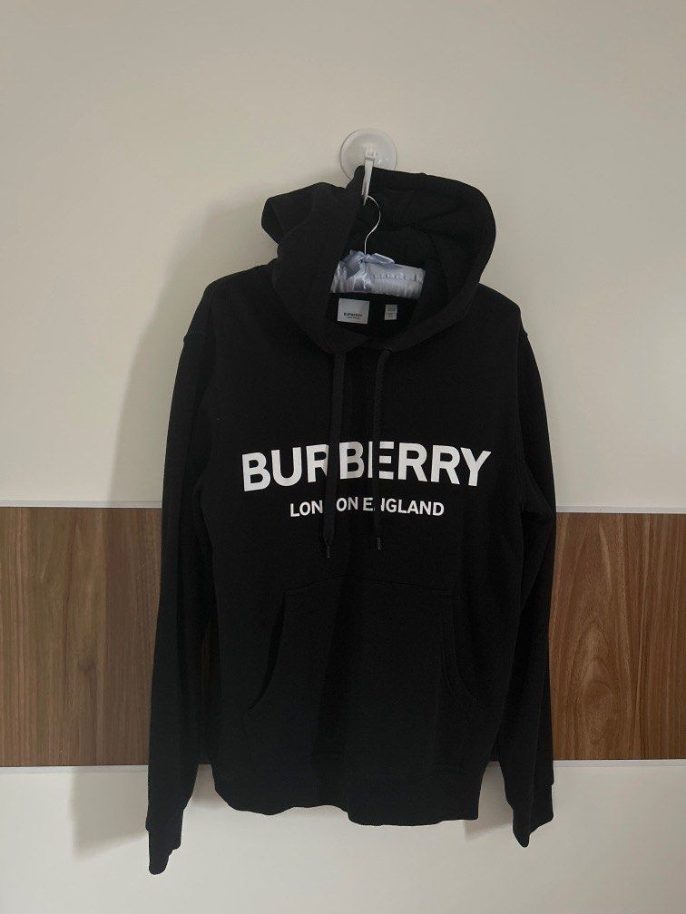 Burberry classic xs store