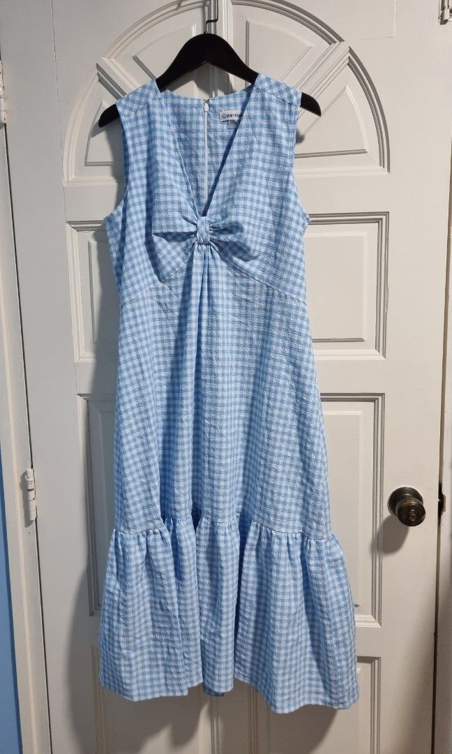 Calvin Klein Gingham Checkered V neck Midi Dress Women s Fashion Dresses Sets Dresses on Carousell