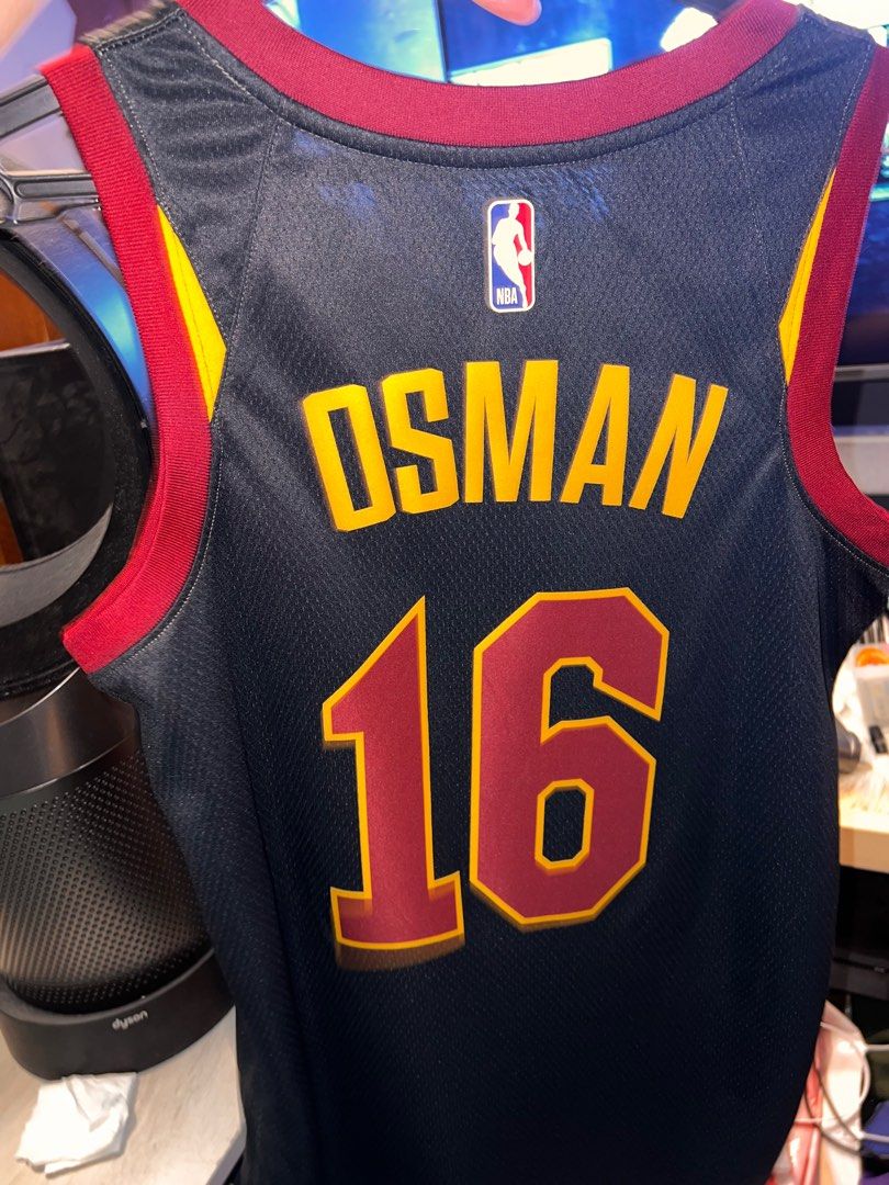 Cedi osman nike top