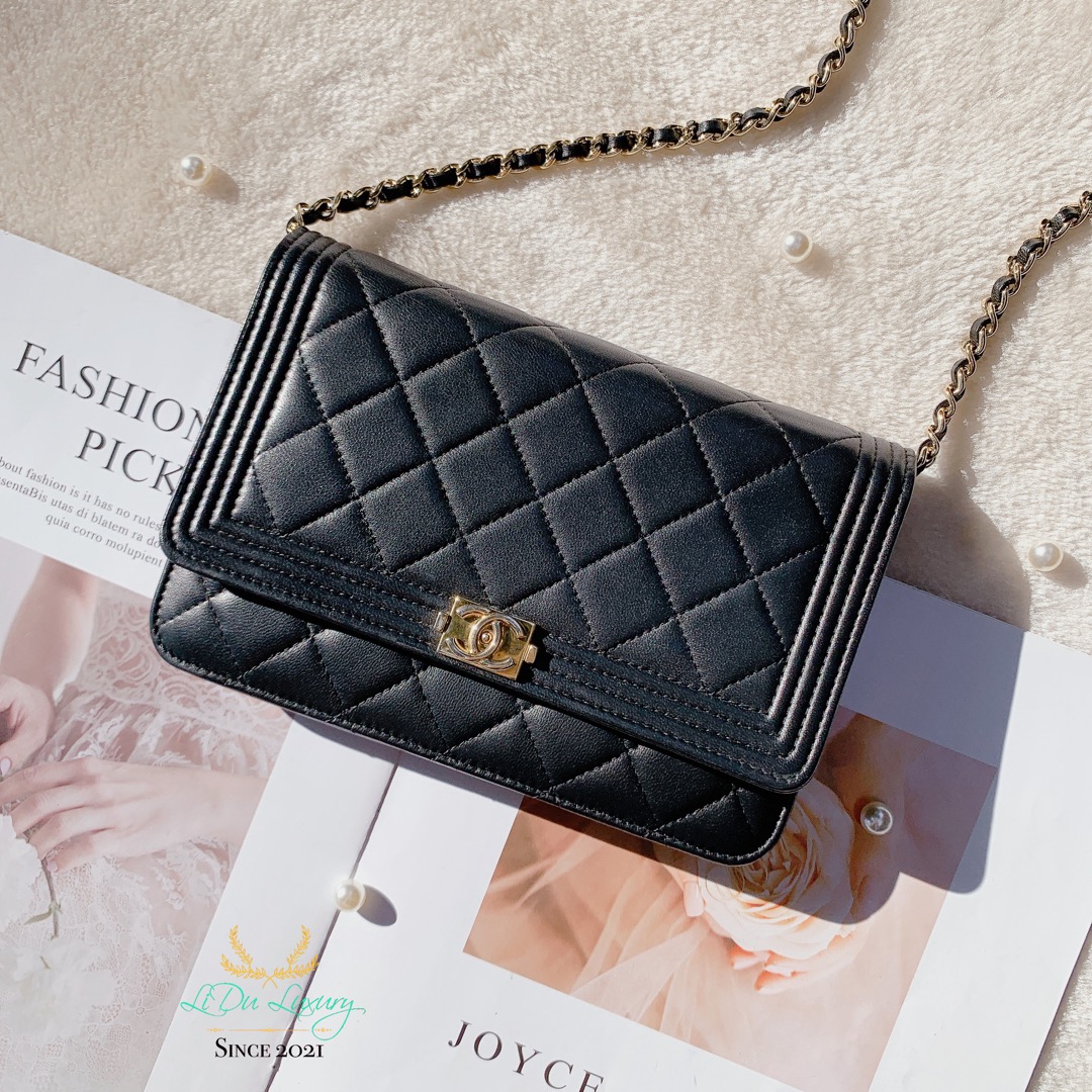 Chanel boy woc review deals