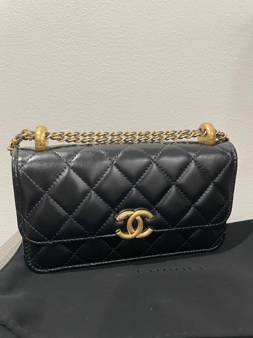 Chanel chain around on sale phone holder