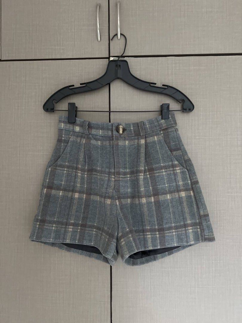 Checkered Wooly Shorts
