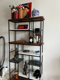 (Category: ) located in . Submitted by danimmoore (Listing ID 1281126789, Image 1). Description: .