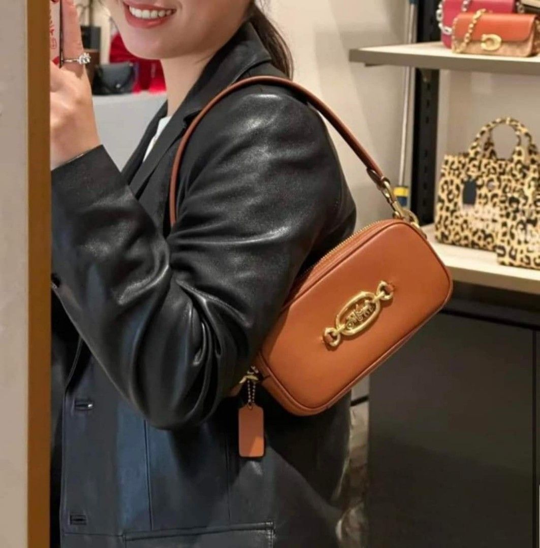Coach avery crossbody hot sale