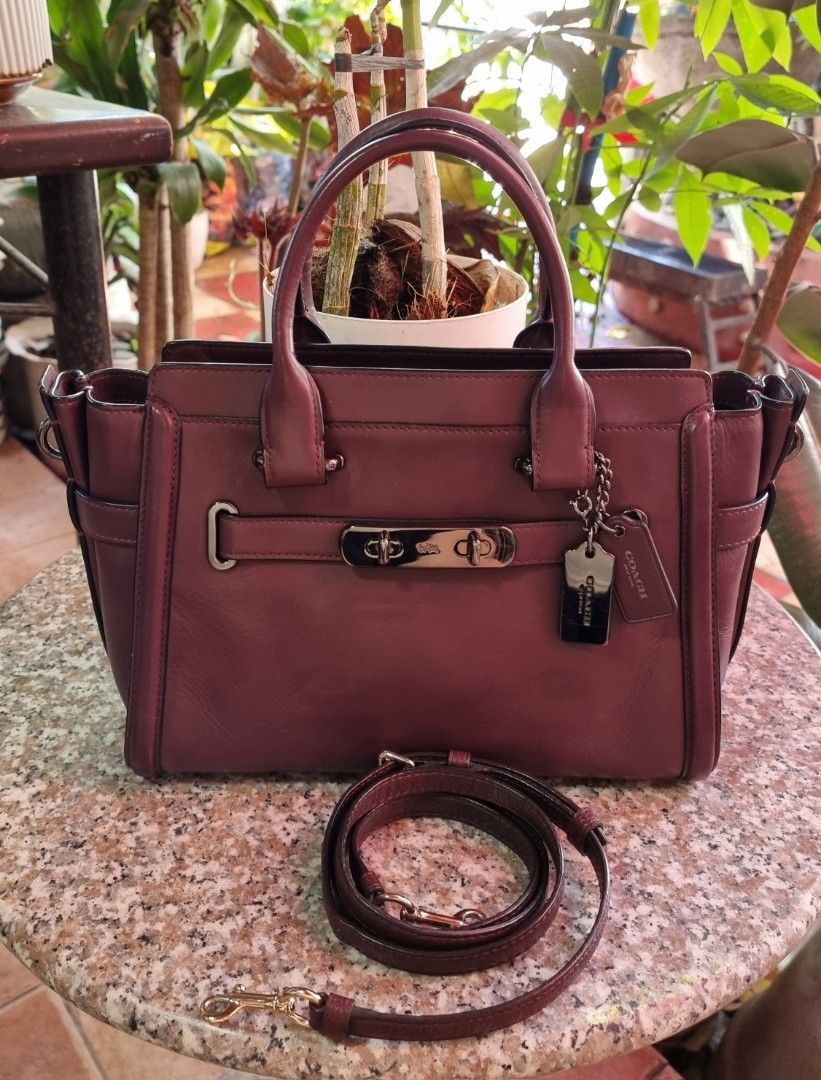 Coach swagger oxblood online