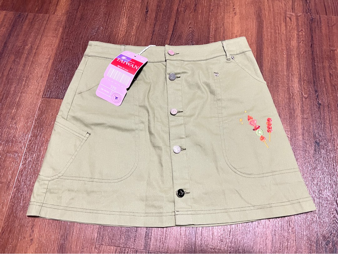 Cute button up skirts 2025