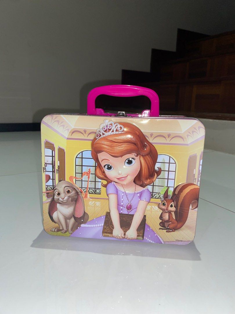 Sofia the top first toy box