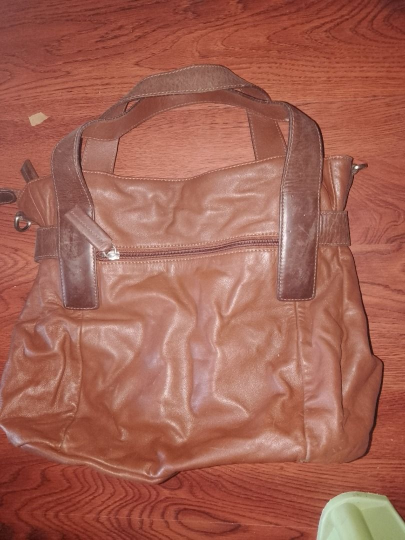 DISSONA PRELOVED BAG, Women's Fashion, Bags & Wallets, Shoulder Bags on ...