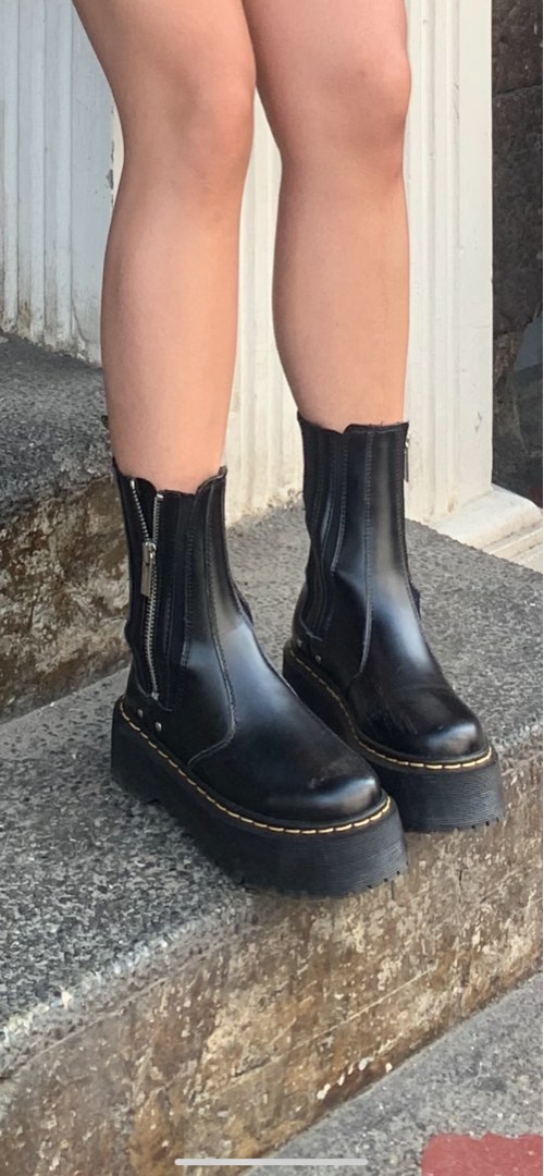 2976 max chelsea boots