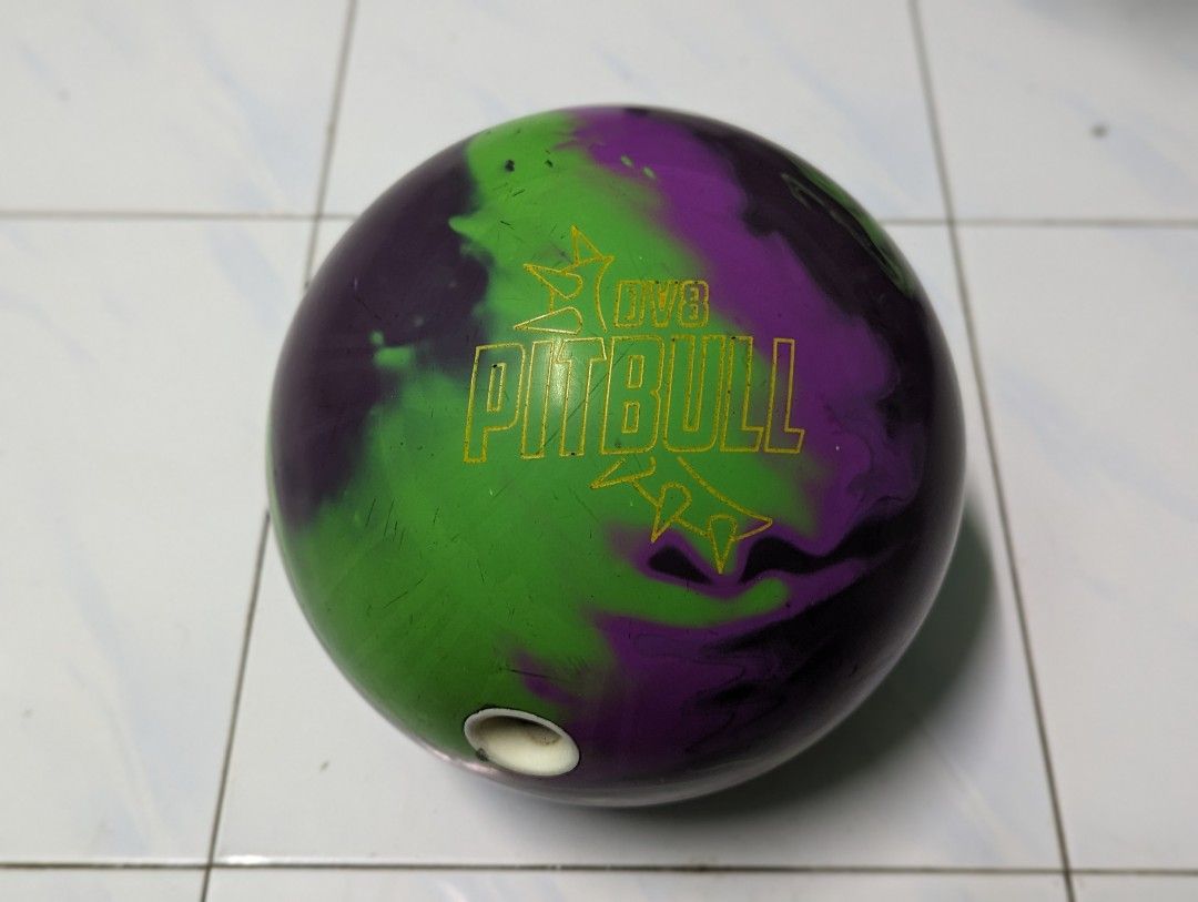 Dv8 pitbull bowling ball top