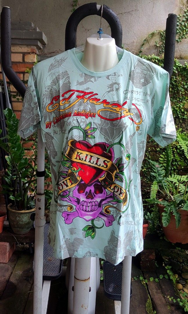 ED HARDY T SHIRT