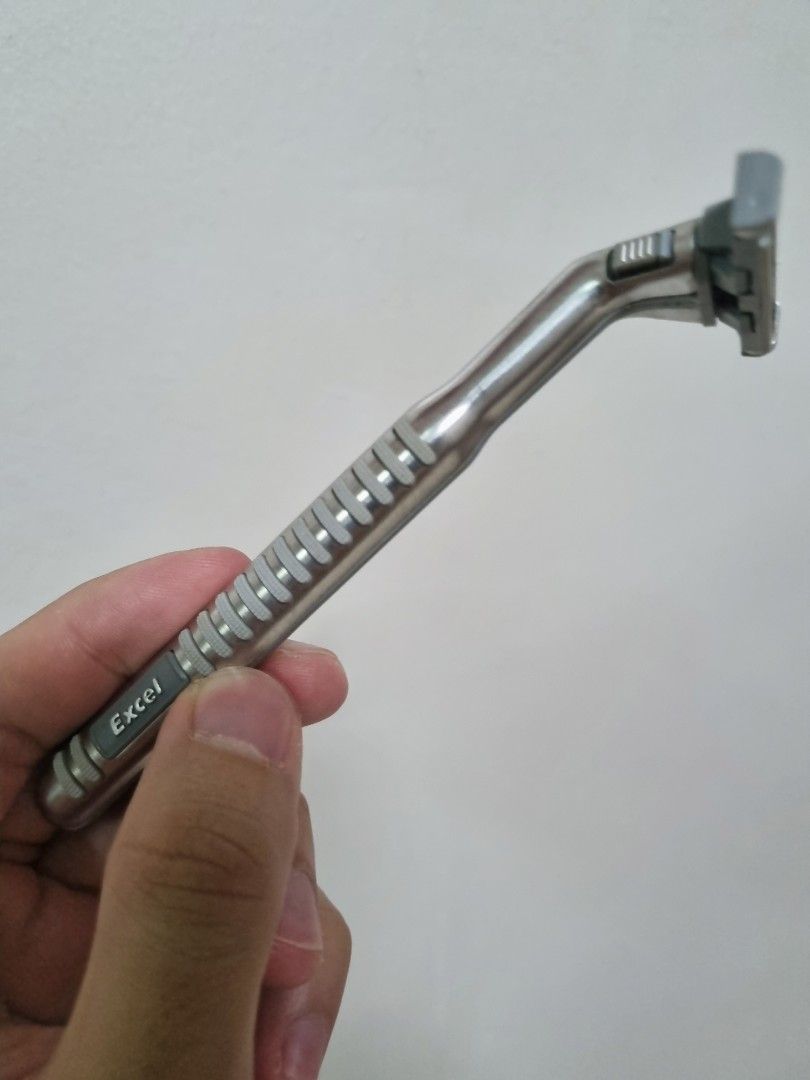 Excel Sensor Safety Razor, Beauty & Personal Care, Men's Grooming on ...