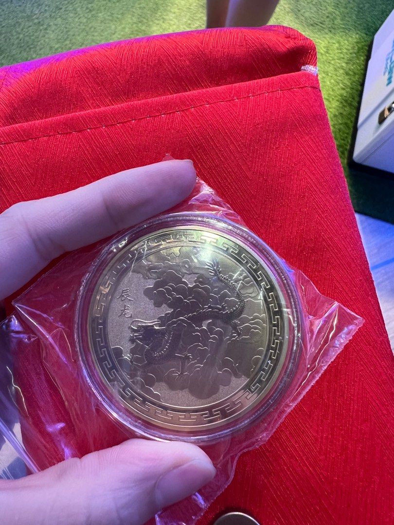 fun claw zodiac coin - dragon, Hobbies & Toys, Toys & Games on Carousell