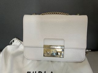 （分類：）位於 。 由 aangiew 提交（商品編號 1281011989，圖片 1）。簡介： 。