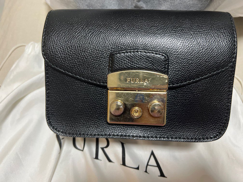 Furla black metropolis mini crossbody online