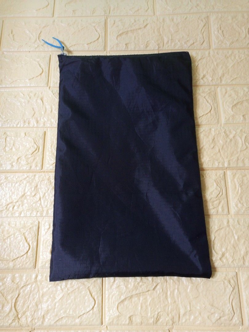 Golden goose hot sale dust bag