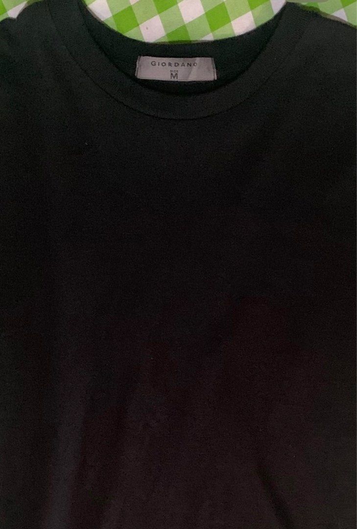 Original Giordano Black T-Shirt for Men (Medium) (Category: Tshirts & Polo Shirts ) located in Manila. Submitted by authenticitemsonly05 (Listing ID 1281083272, Image 3). Description: Original Giordano Black T-Shirt for Men No issues Size: Medium on tag Color Rate: 9/10 Color may vary due to lighting Upfront payment only. GCash/Bank transfer Shipping fee will be shouldered by the buyer. JNT/LBC Rfs. Decluttering.