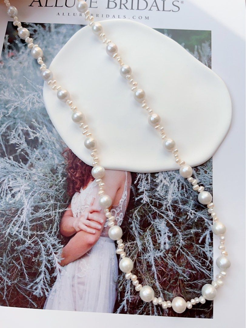 Iris and lily london pearl discount necklace