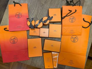 （分類：）位於 。 由 why.notbuyfromhere 提交（商品編號 1281107498，圖片 1）。簡介： 。