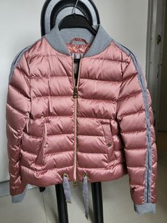 （分類：）位於 。 由 sharonata 提交（商品編號 1281100314，圖片 1）。簡介： 。