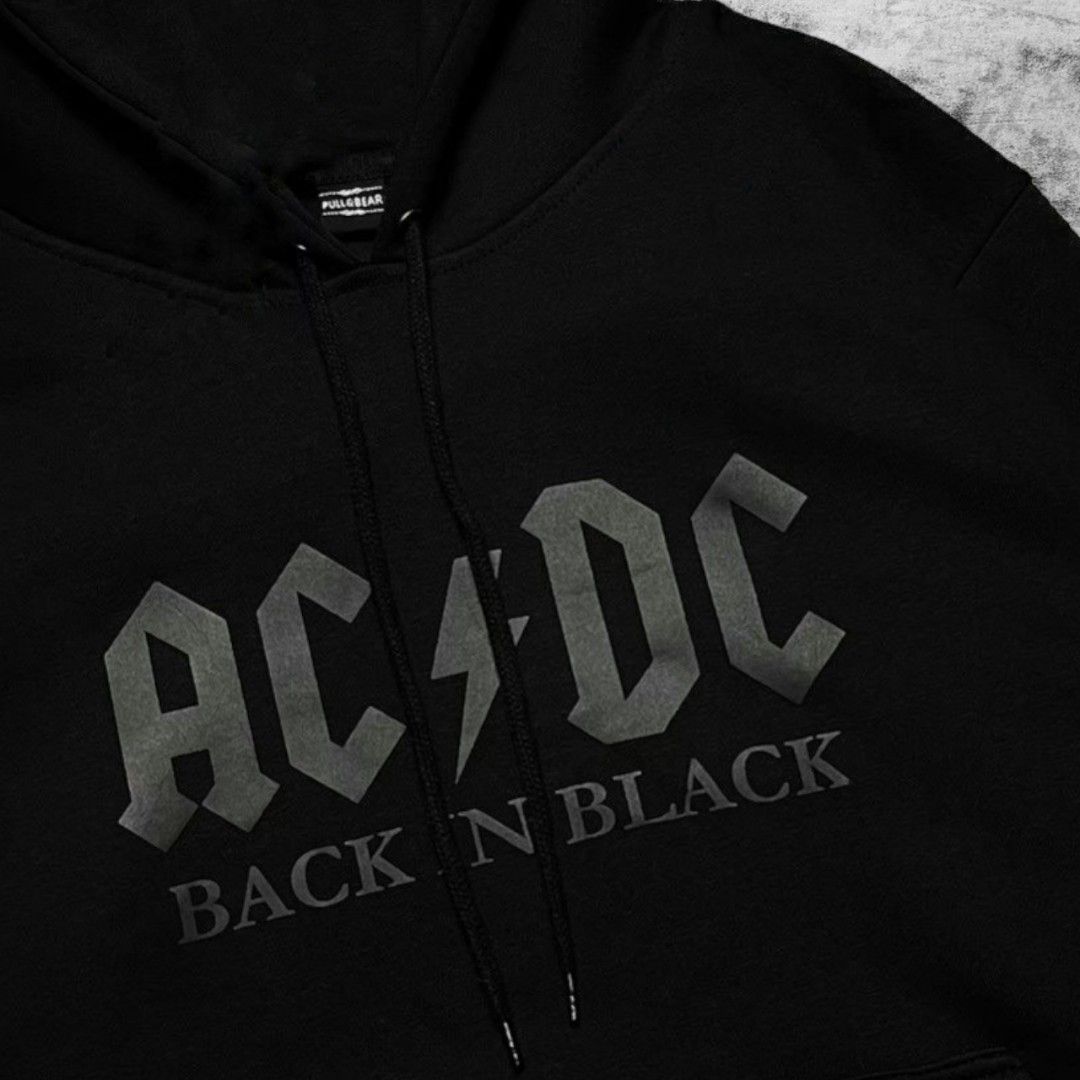 Hoodie Pull Bear ACDC Black In Black Hitam
