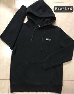 (Category: ) located in . Submitted by cdr.closet (Listing ID 1281151834, Image 1). Description: .