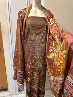 （分類：）位於 。 由 indopakclothes 提交（商品編號 1281216860，圖片 1）。簡介： 。