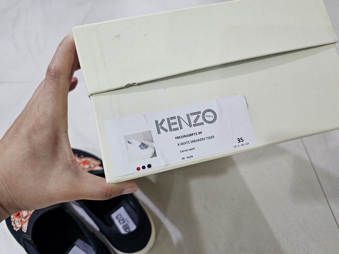 Kenzo shoes with box Women s Fashion Footwear Sneakers on Carousell