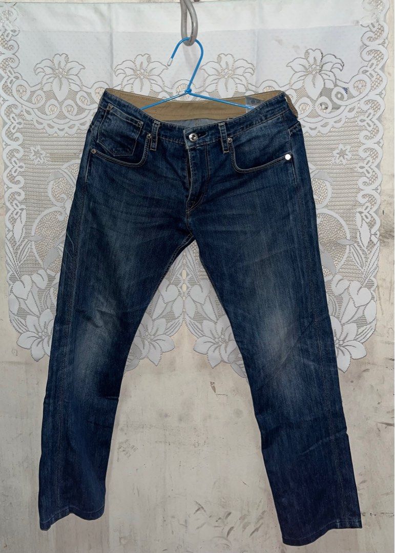Levis 504