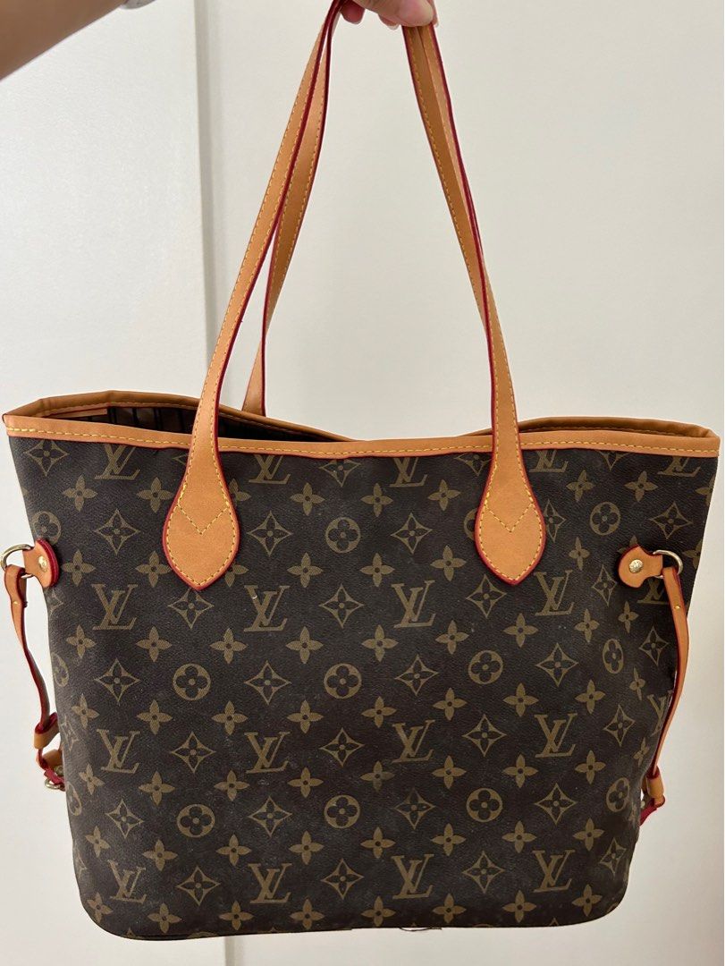 LV Neverfull (Category: Luxury Bags & Wallets) located in Cavite. Submitted by bohodreamer (Listing ID 1281033035, Image 1). Description: .