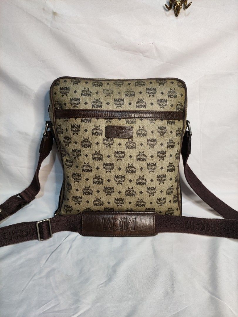 Sling bag deals mcm original