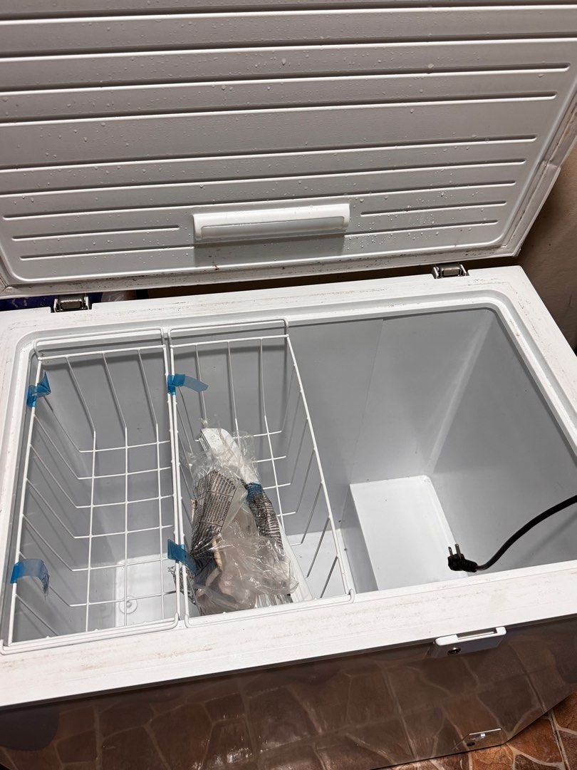 MIDEA REF/FREEZER CHEST TYPE, TV & Home Appliances, Kitchen Appliances ...