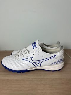 Mizuno football deals boots singapore