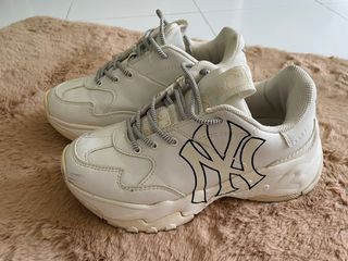 Affordable on sale chunky sneakers