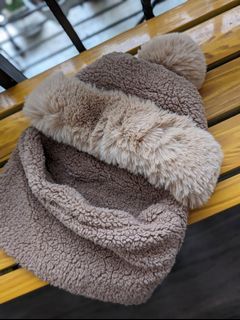 New Pompom fuzzy winter hat