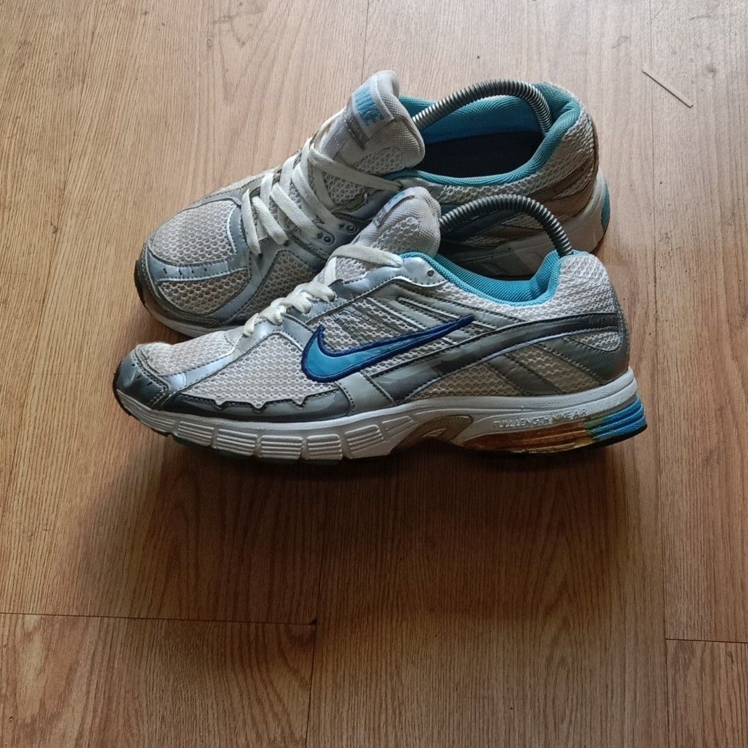 Nike Air Alaris 3 Fesyen Pria Sepatu Sneakers di Carousell