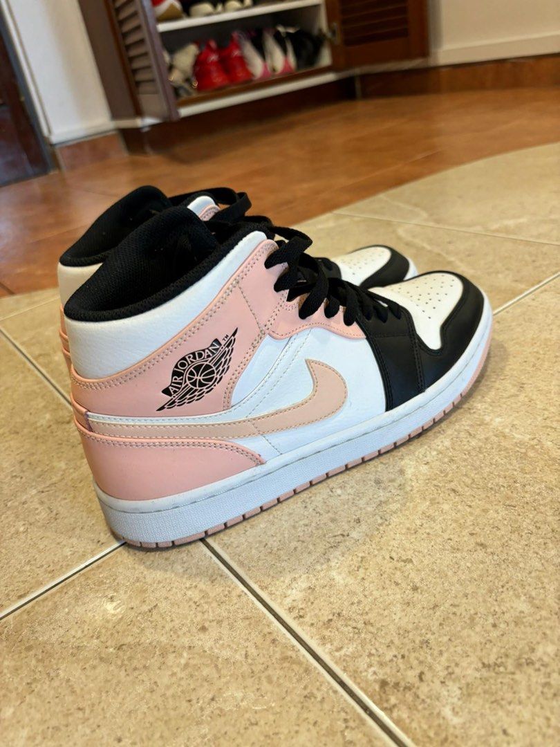 Air jordan 1 clearance mid crimson tint