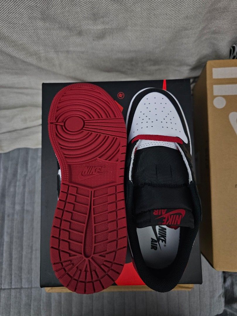 Nike Air Jordan 1 Retro Low OG (Category: Sneakers) located in Quezon City. Submitted by maris (Listing ID 1281060971, Image 3). Description: 💯% Authentic comes with box and receipt.