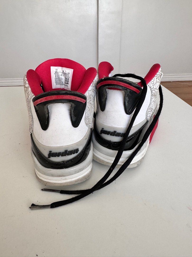 Nike Jordan kids US 5Y (Category: Sneakers) located in Quezon City. Submitted by griveraa1224 (Listing ID 1281062701, Image 3). Description: 23.5cm .